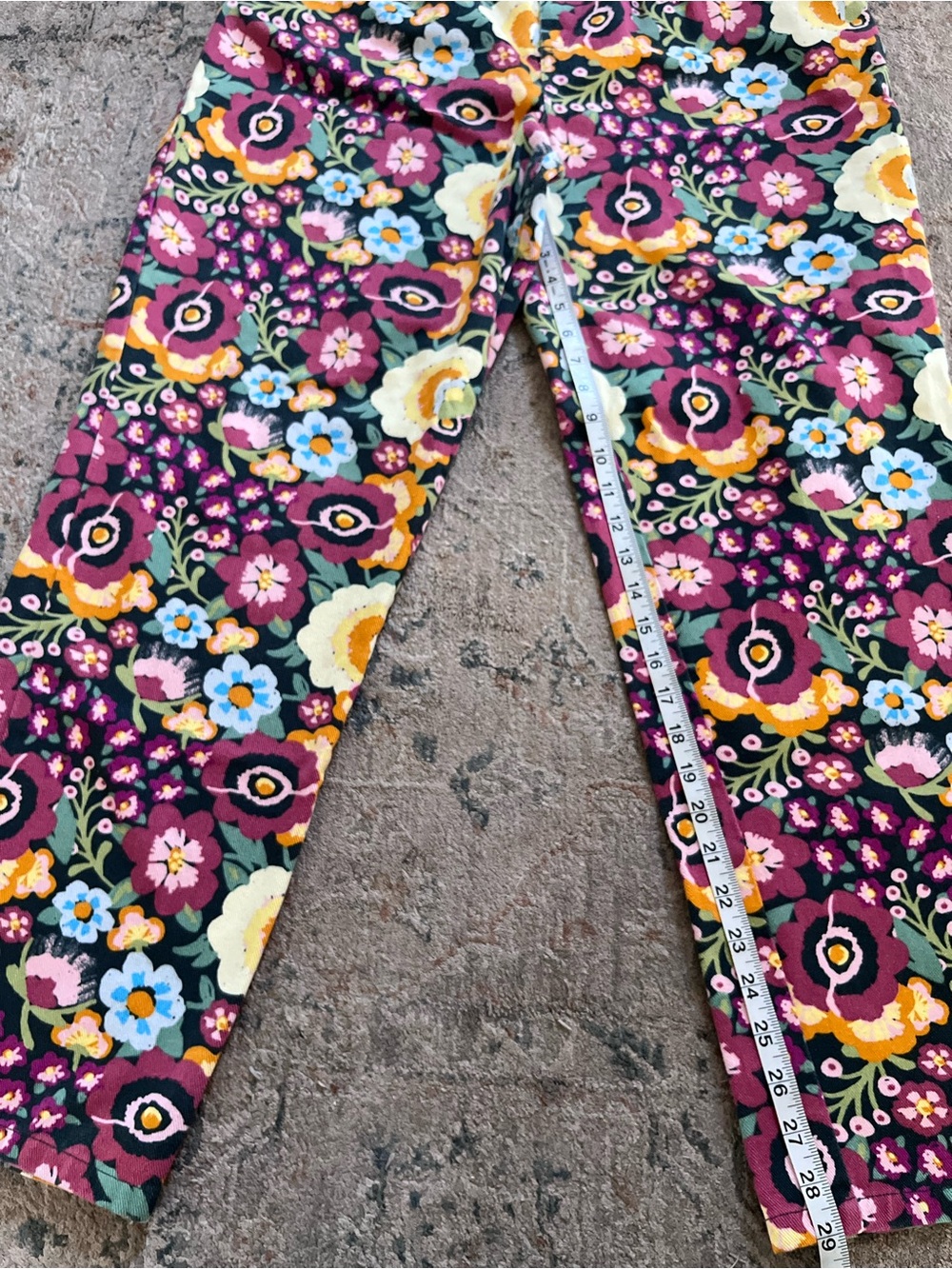 Lucy & Yak Floral Pants - Picture 7 of 11